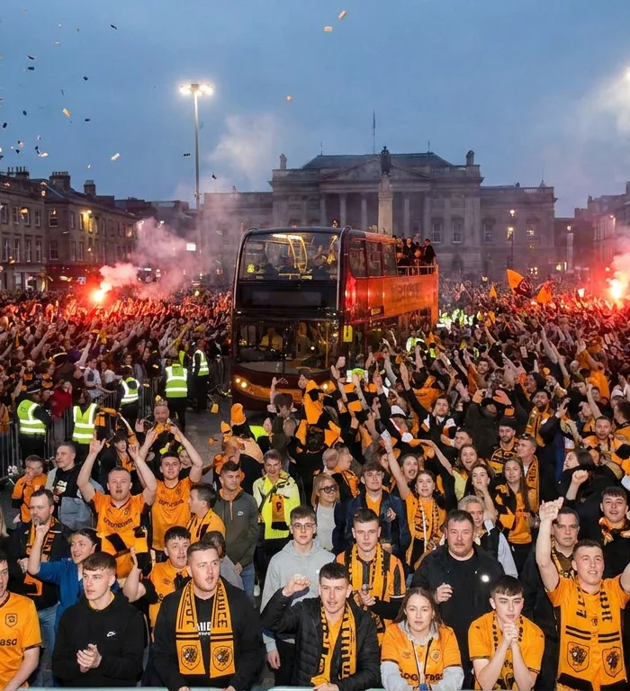 Hull City Premier Lig'e Döndü: Şampiyonluk Kutlamaları Başladı