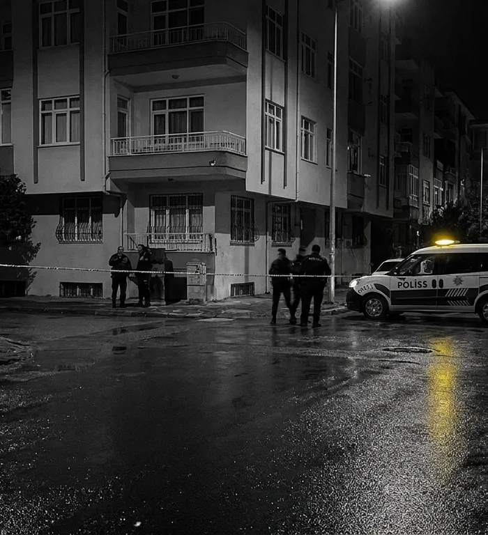 İzmir'de Silahlı Saldırı: Dilan ve Engin Polat'ın Koruması Öldürüldü