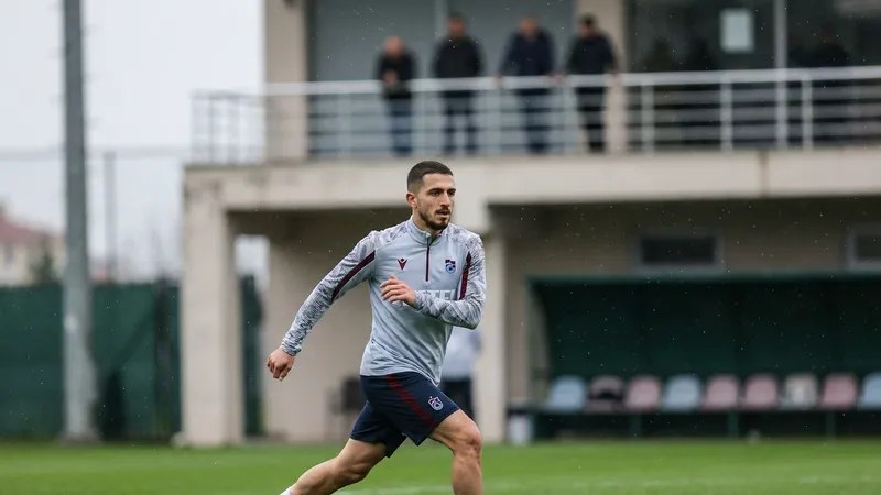 Trabzonspor, Berkan Kutlu ile İlgileniyor