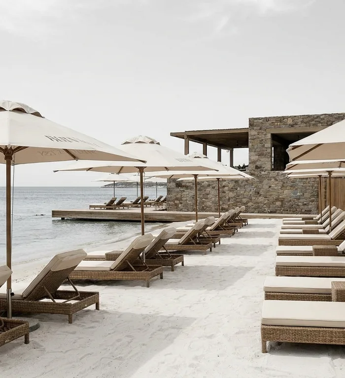 Jacquemus Türkiye’de ilk butiğini Mandarin Oriental Bodrum’da açtı