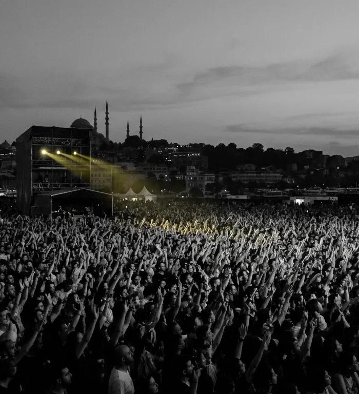 İstanbul'da Scorpions Rüzgarı: Efsane Grup Sahneye Çıkıyor