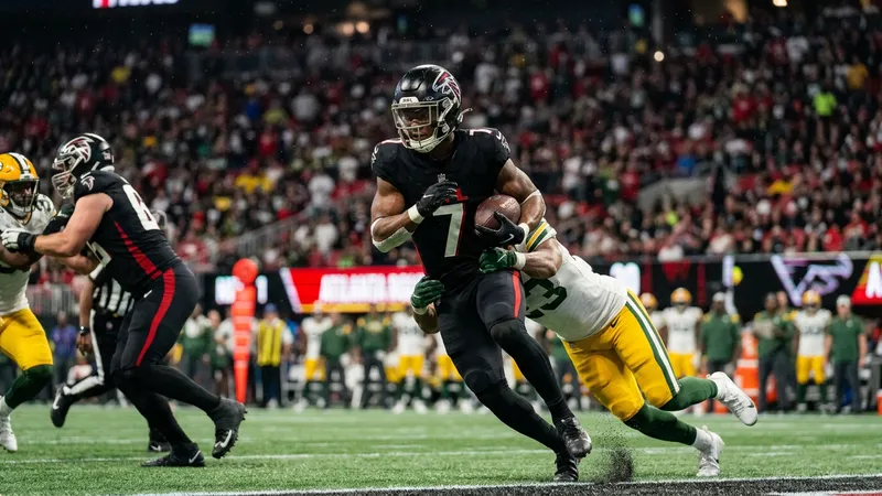 Bijan Robinson NFL primetime performansıyla zirveye yerleşti