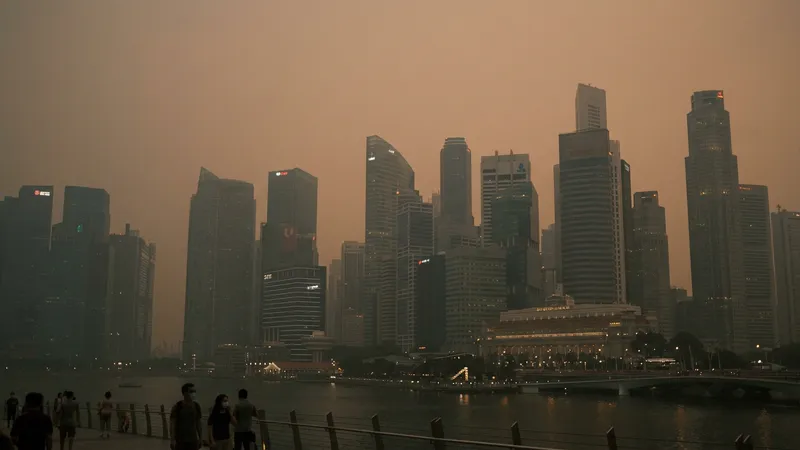 Singapore Grand Prix Operations Face Air Quality Scrutiny Amid Haze Concerns