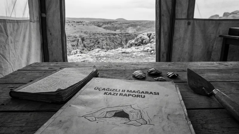 Üçağızlı II Mağarası insanlık tarihini tartışmaya açtı