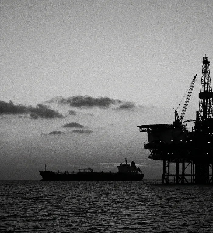 Petrol fiyatları barış umuduyla duruldu; piyasa temkinli