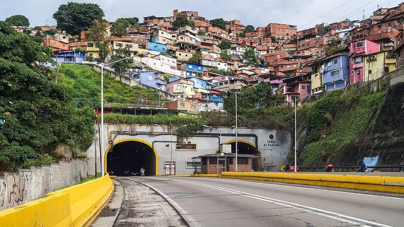 Venezuela dolar kıtlığı KOBİ üretimini zorluyor