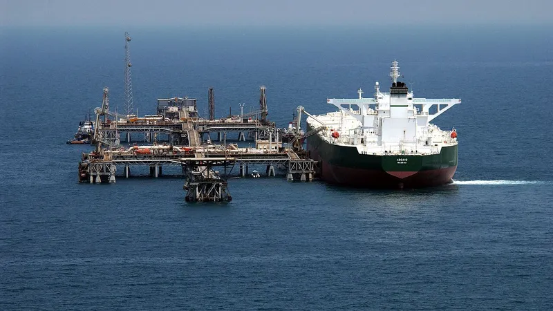 IEA Recommends 400 Million Barrel Oil Release